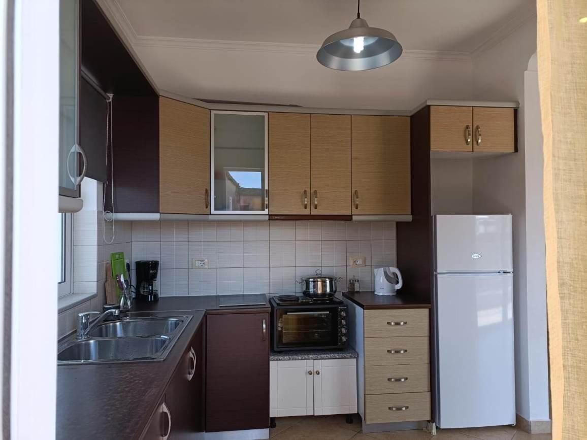 Aloe Vera Apartments Sarandë Esterno foto