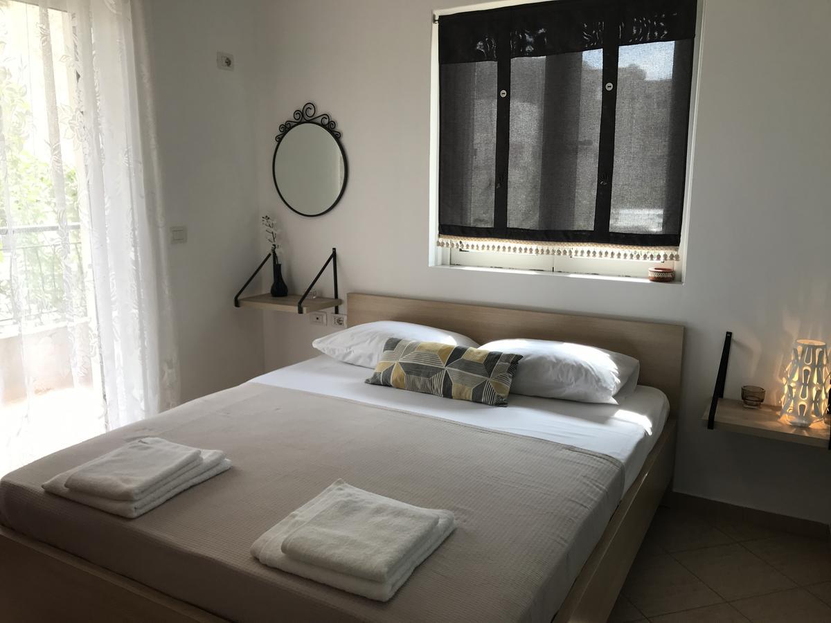 Aloe Vera Apartments Sarandë Esterno foto