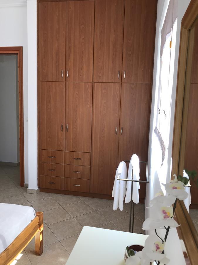 Aloe Vera Apartments Sarandë Esterno foto